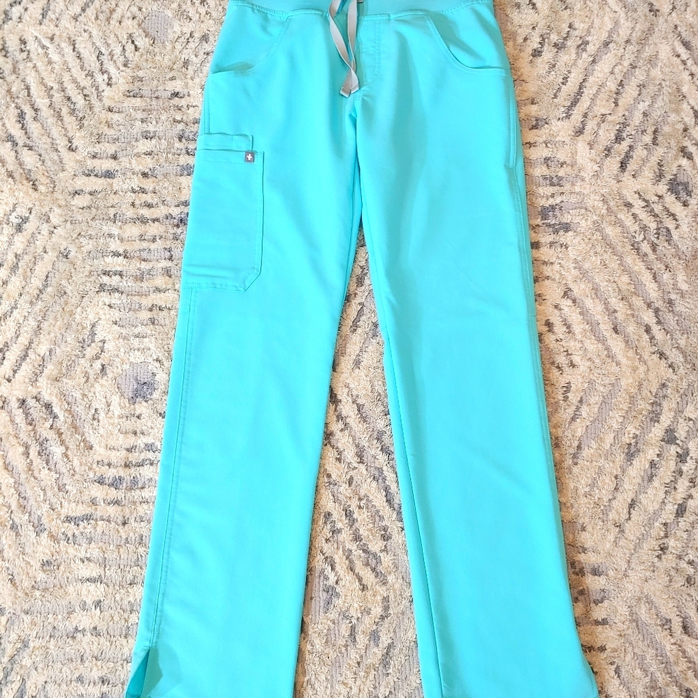 Figs kade cargo fresh aqua